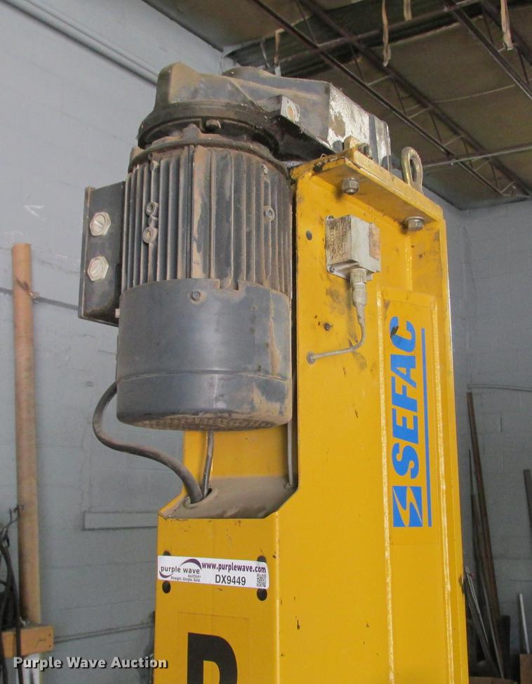 image for item DX9449 2002 Sefac 1200M65 auto column lift