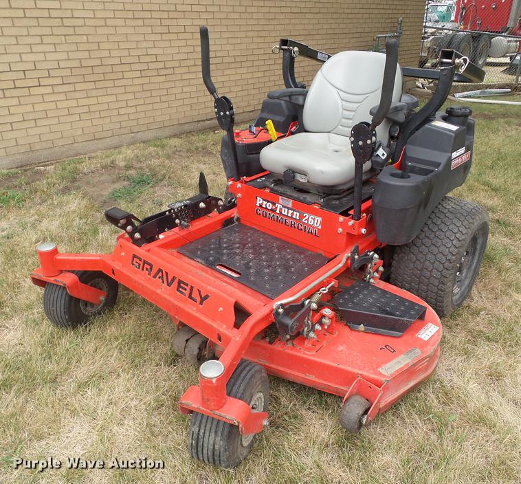 image for item DZ9406 2011 Gravely Pro Turn 260 lawn mower