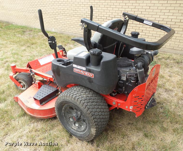image for item DZ9406 2011 Gravely Pro Turn 260 lawn mower