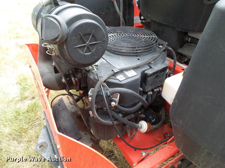 image for item DZ9406 2011 Gravely Pro Turn 260 lawn mower