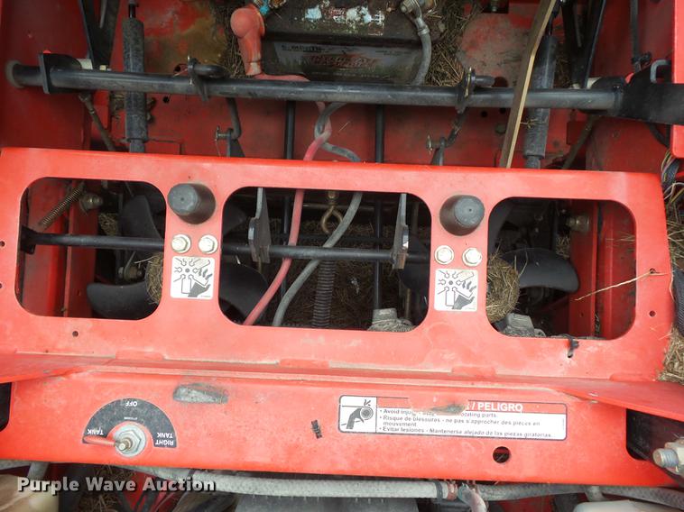 image for item DZ9406 2011 Gravely Pro Turn 260 lawn mower