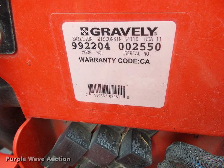 image for item DZ9406 2011 Gravely Pro Turn 260 lawn mower