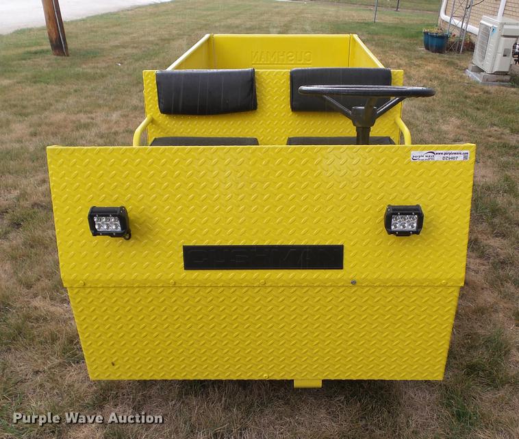 image for item DZ9407 Cushman utility vehicle