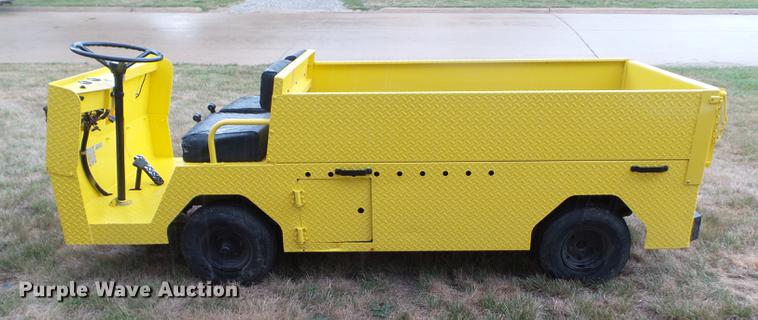 image for item DZ9407 Cushman utility vehicle