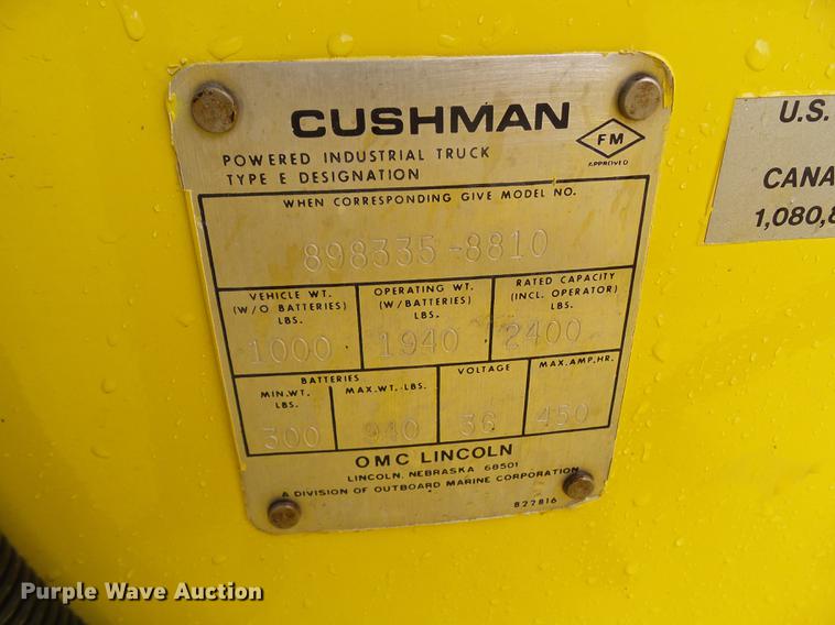 image for item DZ9407 Cushman utility vehicle