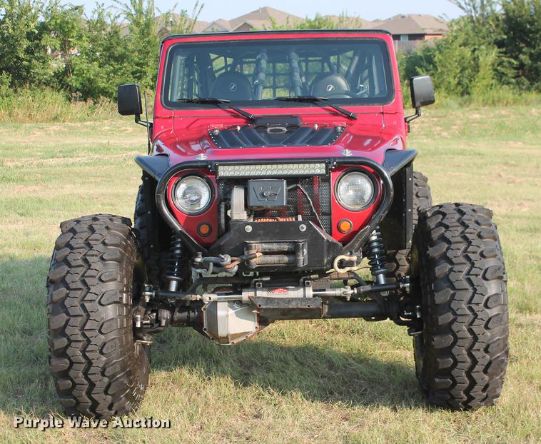 image for item DZ9967 1999 Jeep Wrangler SUV