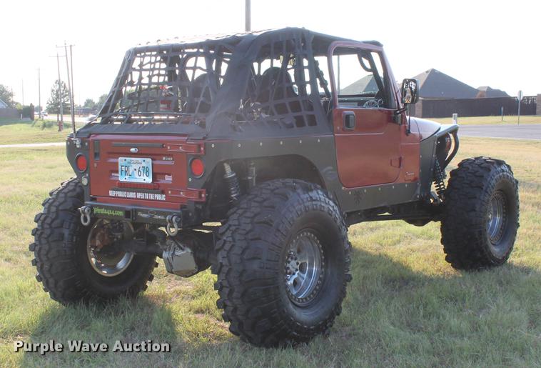 image for item DZ9967 1999 Jeep Wrangler SUV