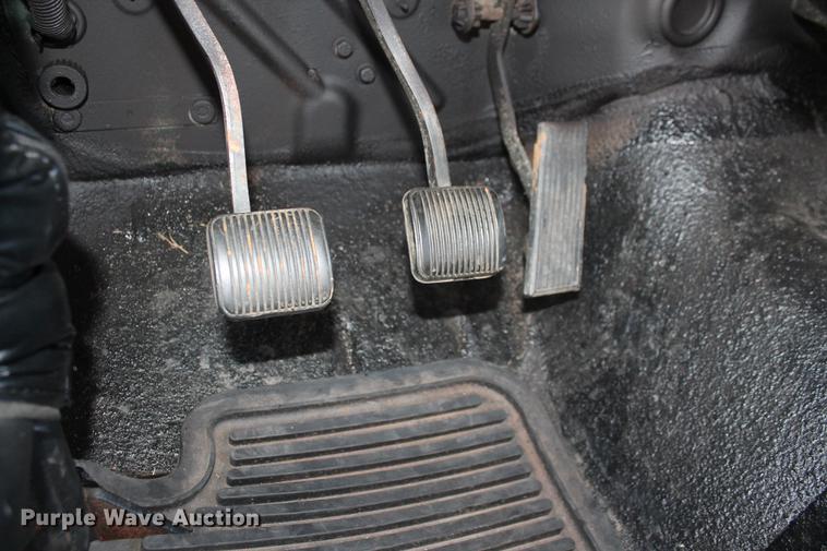 image for item DZ9967 1999 Jeep Wrangler SUV