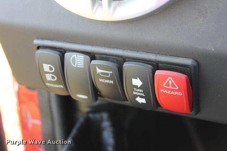 image for item DZ9967 1999 Jeep Wrangler SUV