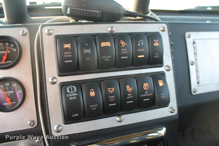 image for item DZ9967 1999 Jeep Wrangler SUV