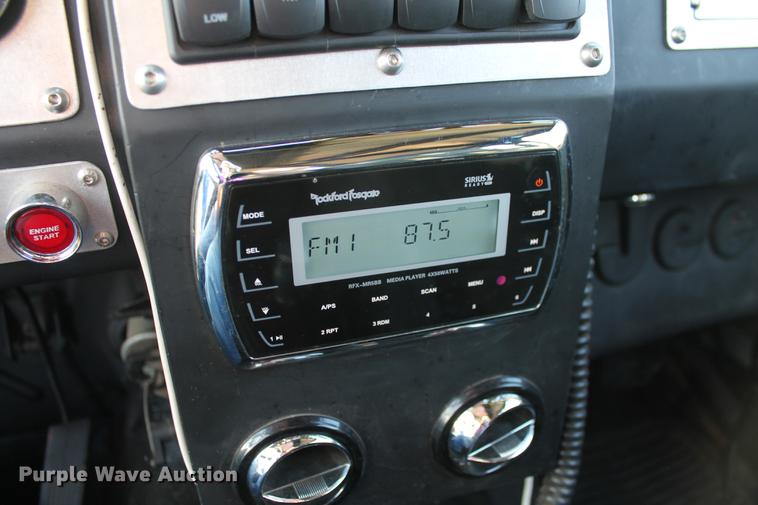 image for item DZ9967 1999 Jeep Wrangler SUV