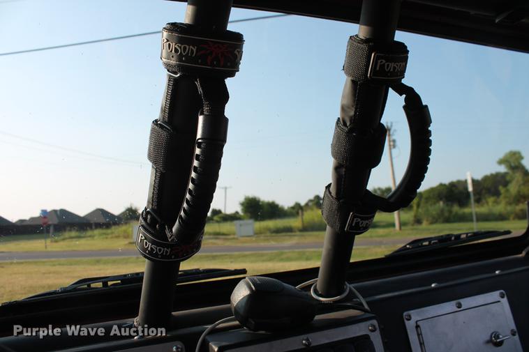 image for item DZ9967 1999 Jeep Wrangler SUV