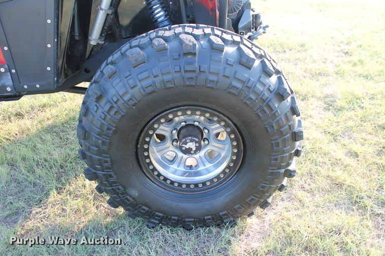 image for item DZ9967 1999 Jeep Wrangler SUV