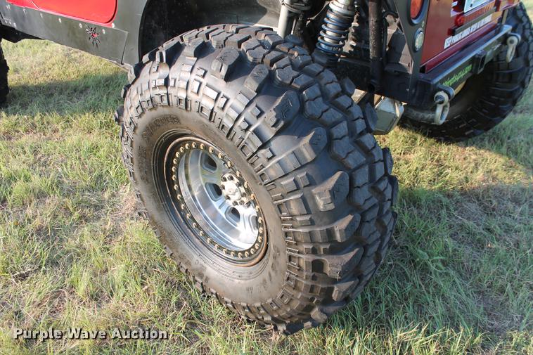 image for item DZ9967 1999 Jeep Wrangler SUV