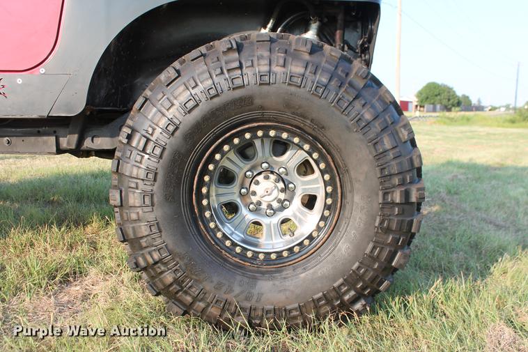 image for item DZ9967 1999 Jeep Wrangler SUV