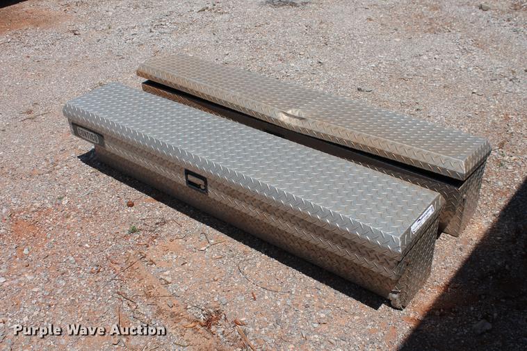 image for item DZ9971 (2) Contico side rail toolboxes