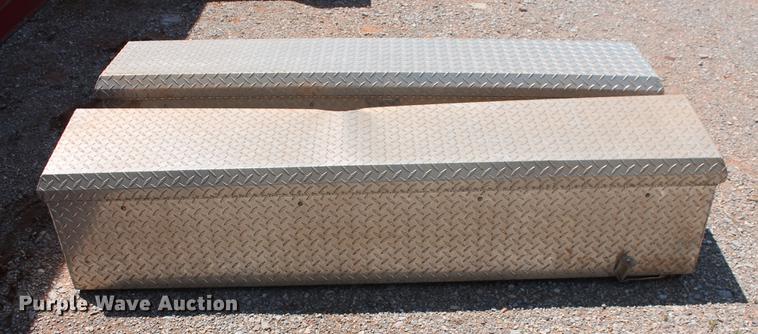 image for item DZ9971 (2) Contico side rail toolboxes