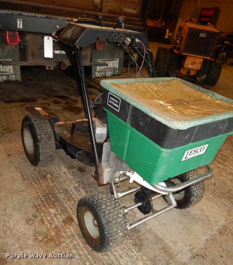 image for item EM9598 Lesco fertilizer spreader