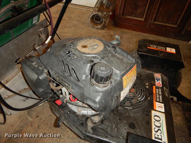 image for item EM9598 Lesco fertilizer spreader