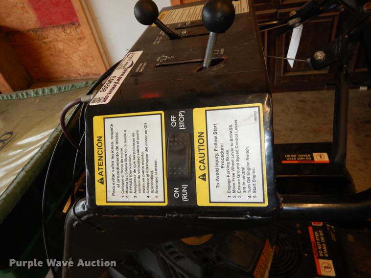 image for item EM9598 Lesco fertilizer spreader