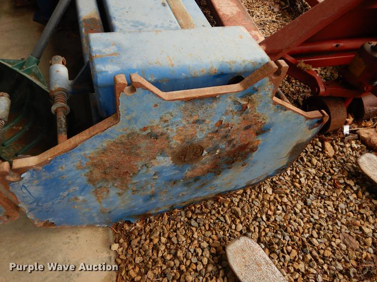 image for item EM9602 Forward 9000A automotive lift