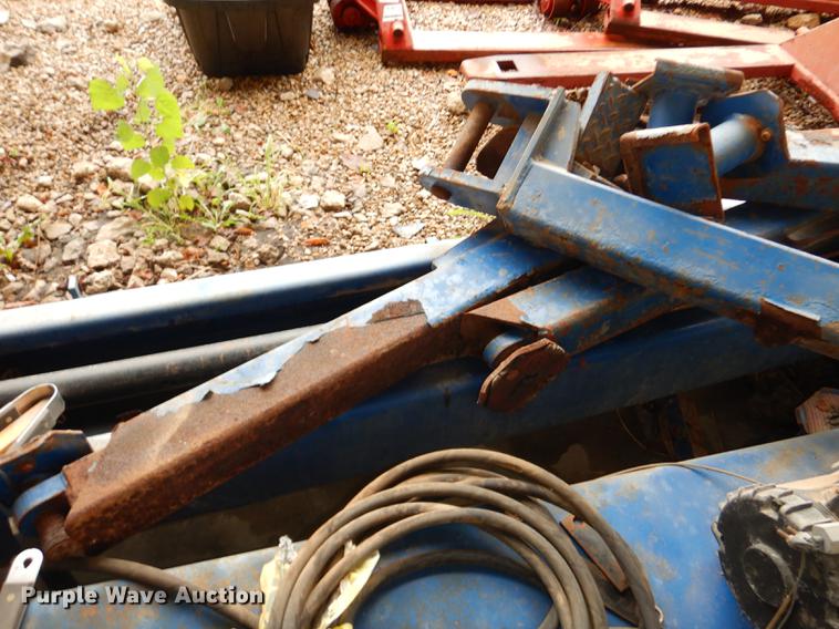 image for item EM9602 Forward 9000A automotive lift