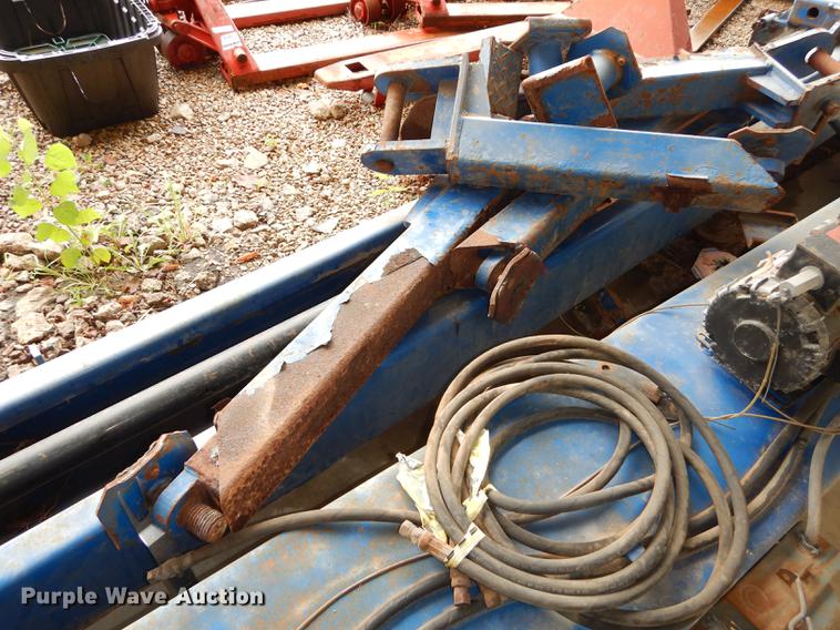 image for item EM9602 Forward 9000A automotive lift