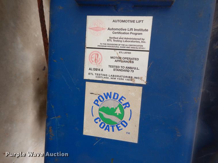 image for item EM9602 Forward 9000A automotive lift