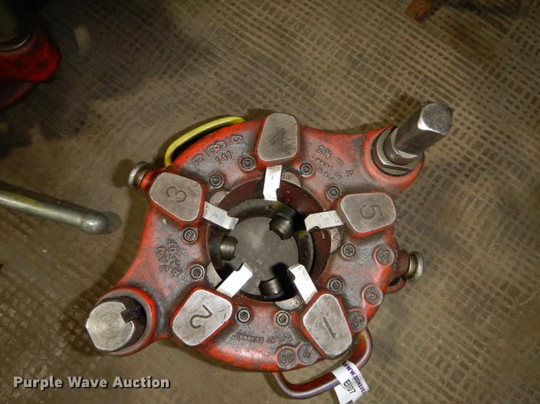 image for item EM9607 Ridgid pipe threader