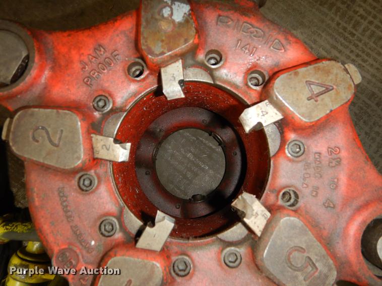 image for item EM9608 Ridgid pipe threader