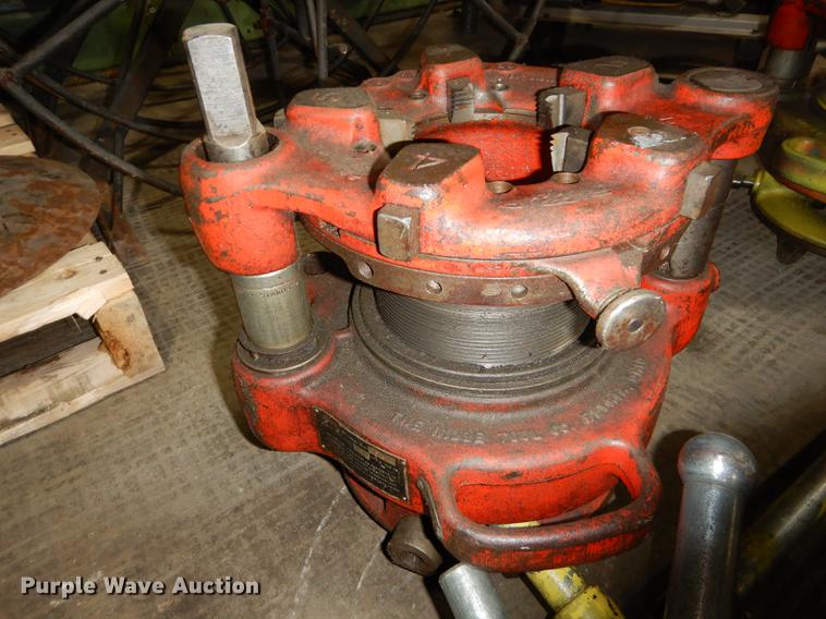 image for item EM9608 Ridgid pipe threader