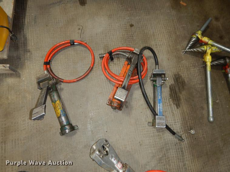 image for item EM9609 Tools