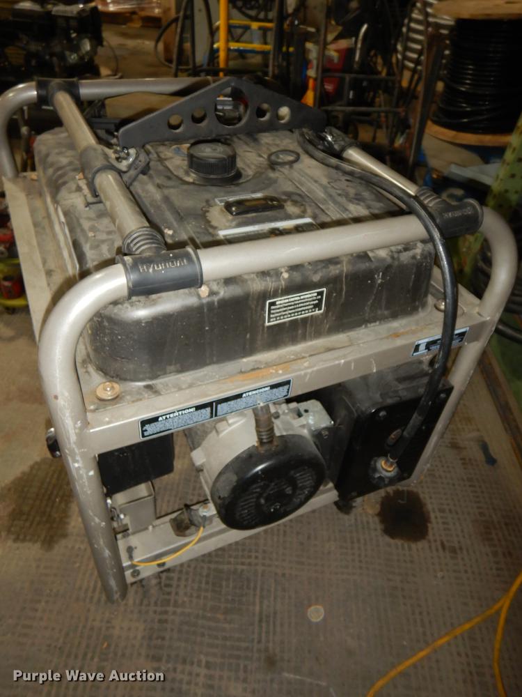 image for item EM9610 Hyundai HCP9000 generator