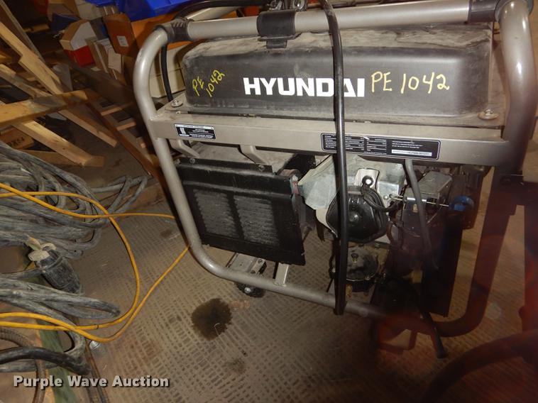 image for item EM9610 Hyundai HCP9000 generator
