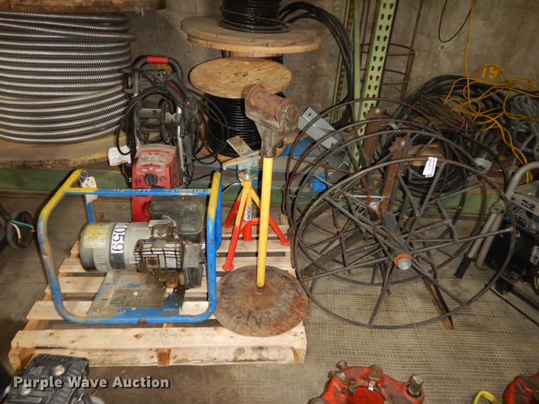 image for item EM9611 Tools