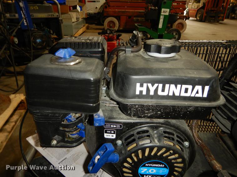 image for item EM9612 Hyundai air compressor