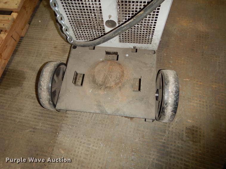 image for item EM9613 Hobart BetaMig 250 wire feed welder