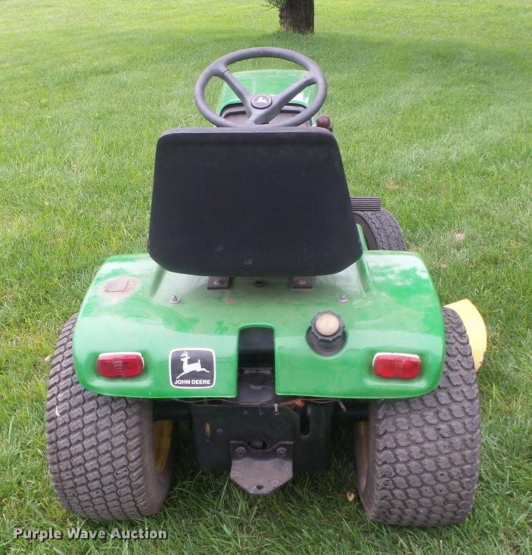 image for item ER9697 John Deere 314 lawn mower