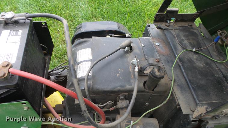 image for item ER9697 John Deere 314 lawn mower