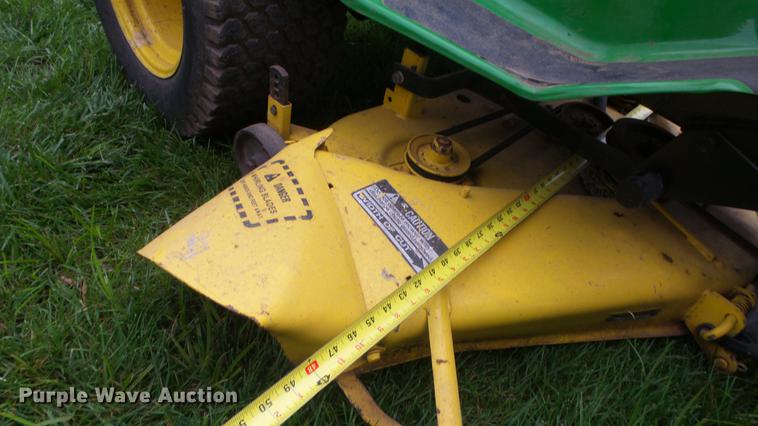 image for item ER9697 John Deere 314 lawn mower