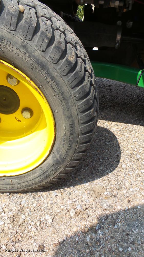 image for item ES9261 John Deere 1445 Series II lawn mower