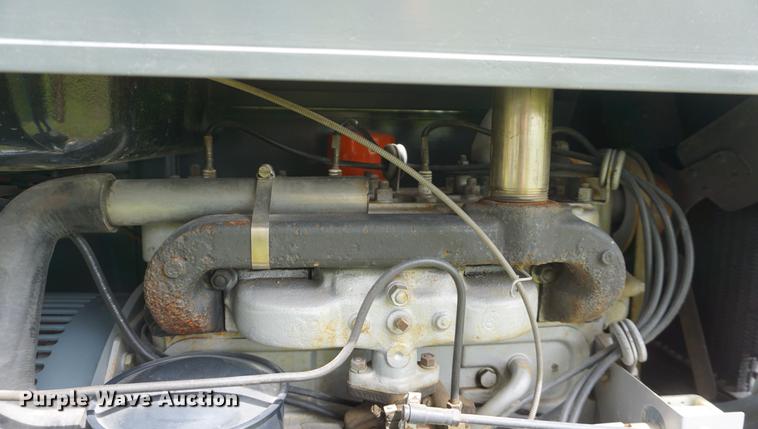 image for item ES9901 Lincoln SA-200-F-162 welder