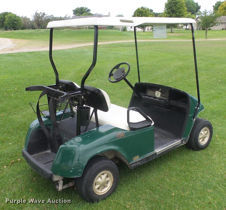 image for item ET9418 2005 EZ GO golf cart