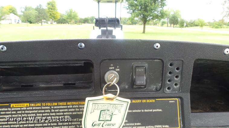 image for item ET9418 2005 EZ GO golf cart