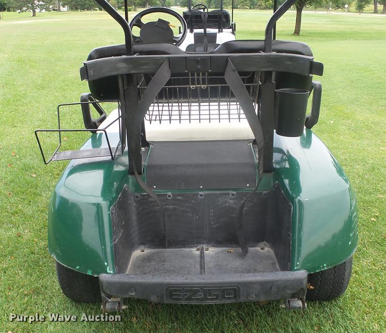 image for item ET9418 2005 EZ GO golf cart