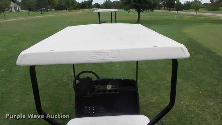 image for item ET9418 2005 EZ GO golf cart