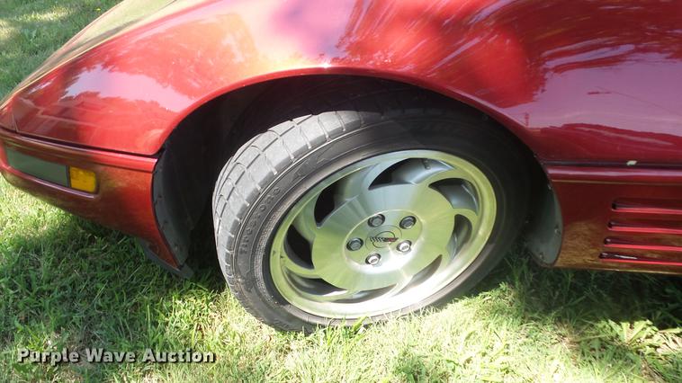 image for item ET9441 1994 Chevrolet Corvette