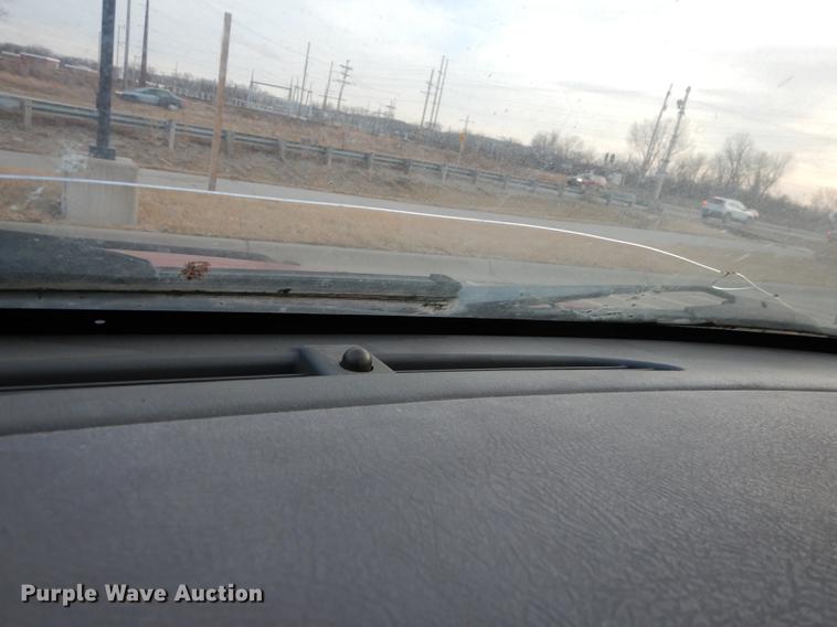 image for item J5528 2002 Chevrolet TrailBlazer SUV