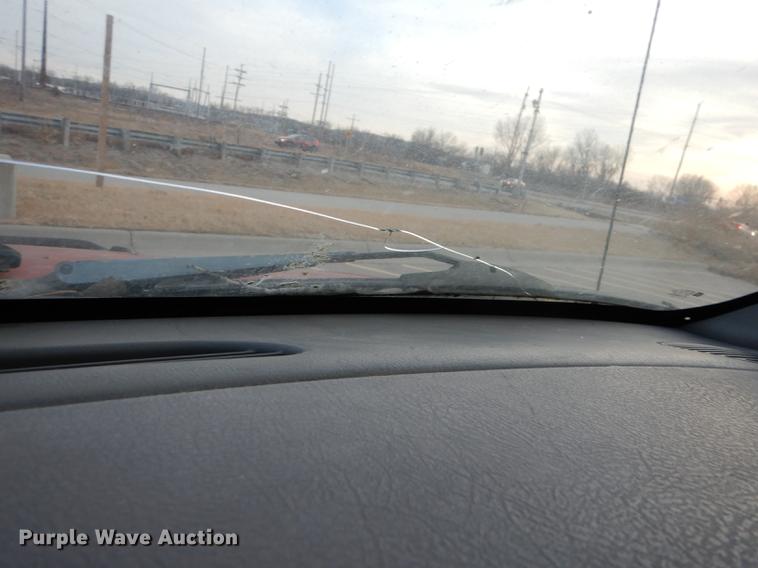 image for item J5528 2002 Chevrolet TrailBlazer SUV