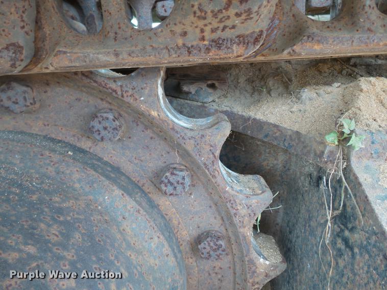 image for item DB7050 2000 John Deere 230LC excavator